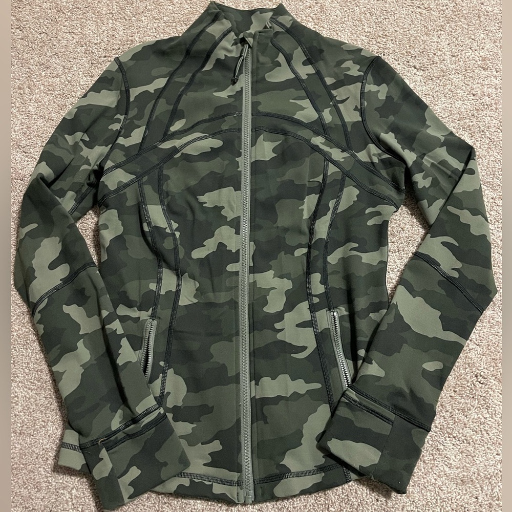 LuLuLemon Define Jacket - full zip